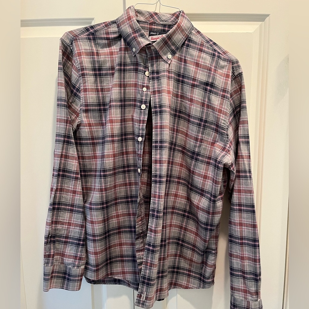 johnnie-O Hangin Out Button Down Shirt. Great condition Large
